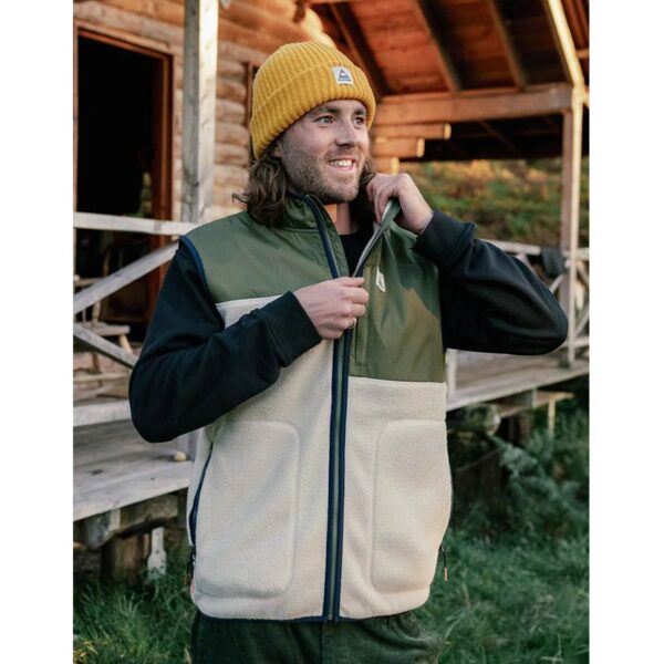 PASSENGER OFFGRID RECYCLED SHERPA VEST - Image 4